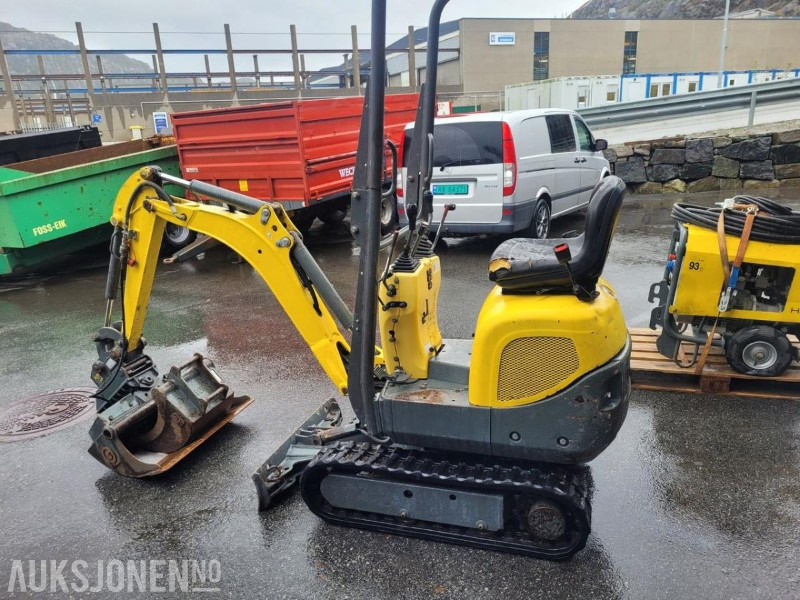 2016 Wacker Neuson 803 Dual Power, 2 skuffer, Elektro-hydraulisk aggregat (HPU) - Мини багер: слика 3 2016 Wacker Neuson 803 Dual Power, 2 skuffer, Elektro-hydraulisk aggregat (HPU) - Мини багер: слика 3