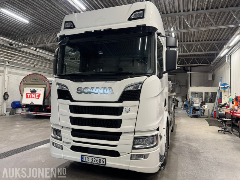 2017 Scania R580 TANKBIL, EURO 6, 14000 LITER TANK - Камион цистерна: слика 2 2017 Scania R580 TANKBIL, EURO 6, 14000 LITER TANK - Камион цистерна: слика 2