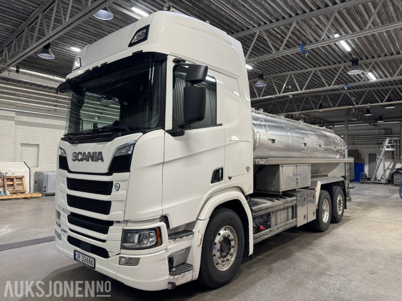 2017 Scania R580 TANKBIL, EURO 6, 14000 LITER TANK - Камион цистерна: слика 1 2017 Scania R580 TANKBIL, EURO 6, 14000 LITER TANK - Камион цистерна: слика 1