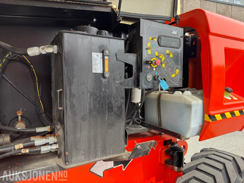 Дигачка платформа 2018 JLG 860SJ Bomlift - Teleskoplift: слика 18
