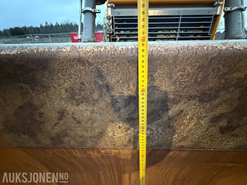 Градежна опрема 2018 Liebherr PR 736 LGP Beltedoser m/ bakripper - Sertifisert: слика 13