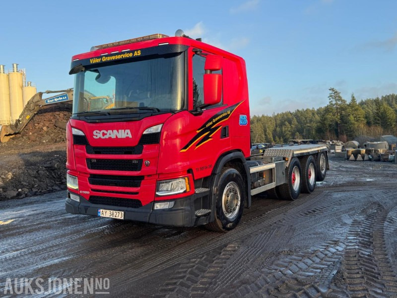 2018 SCANIA G500 TRIDEM KROKBIL JOAB, HARDOX DUMPERKASSE, SERVICEHISTORIKK, 306976 KM - Камион со кука за подигање: слика 2 2018 SCANIA G500 TRIDEM KROKBIL JOAB, HARDOX DUMPERKASSE, SERVICEHISTORIKK, 306976 KM - Камион со кука за подигање: слика 2