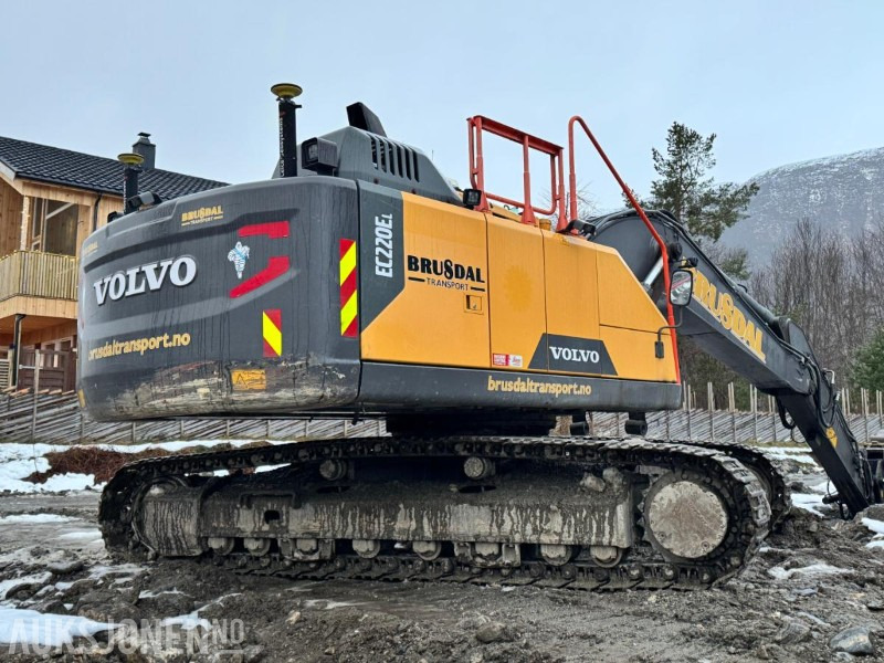 2018 Volvo EC220EL gravemaskin - GPS - Tiltrotator - Sentralsmøring - Bunkringspumpe - Graveskuffe - Pusskuffe - Sertifisert til mai 2026 - Багер: слика 5 2018 Volvo EC220EL gravemaskin - GPS - Tiltrotator - Sentralsmøring - Bunkringspumpe - Graveskuffe - Pusskuffe - Sertifisert til mai 2026 - Багер: слика 5