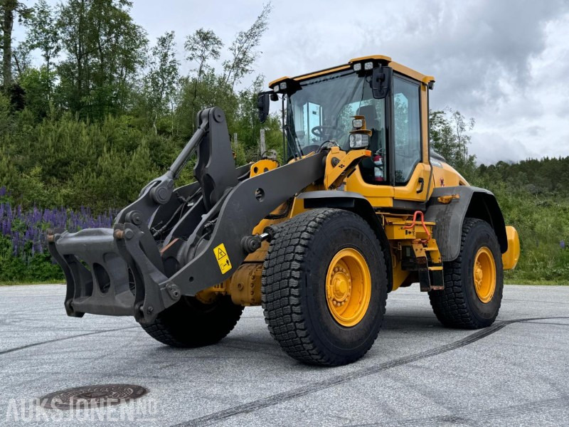 2018 Volvo L90H Hjullaster - Sentralsmøring - Hydraulisk redskapslås - Tilleggshydraulikk - Sertifiseres før salg - Натоварувач на тркала: слика 1 2018 Volvo L90H Hjullaster - Sentralsmøring - Hydraulisk redskapslås - Tilleggshydraulikk - Sertifiseres før salg - Натоварувач на тркала: слика 1