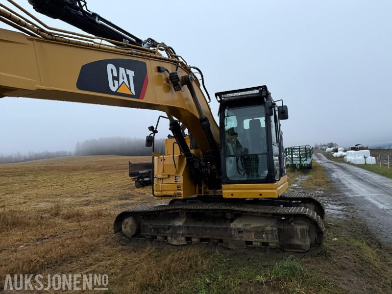 2019 Cat 325L m/Engcon tiltrotator, Gps og 2 skuffer - Багер: слика 3 2019 Cat 325L m/Engcon tiltrotator, Gps og 2 skuffer - Багер: слика 3