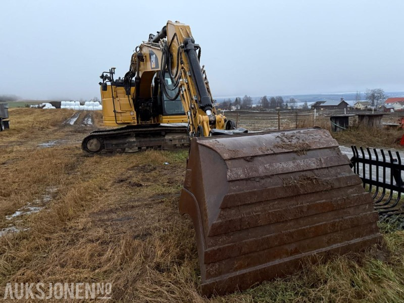 2019 Cat 325L m/Engcon tiltrotator, Gps og 2 skuffer - Багер: слика 5 2019 Cat 325L m/Engcon tiltrotator, Gps og 2 skuffer - Багер: слика 5