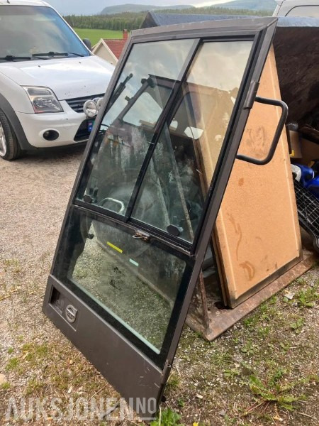 2020 komplett dør til Volvo E-serie hytte - Багер: слика 1 2020 komplett dør til Volvo E-serie hytte - Багер: слика 1