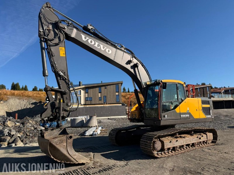 2022 Volvo EC220ELL - SMP TILTROTATOR-GPS-SERVICEHISTORIKK - 3013T - Багер: слика 1 2022 Volvo EC220ELL - SMP TILTROTATOR-GPS-SERVICEHISTORIKK - 3013T - Багер: слика 1
