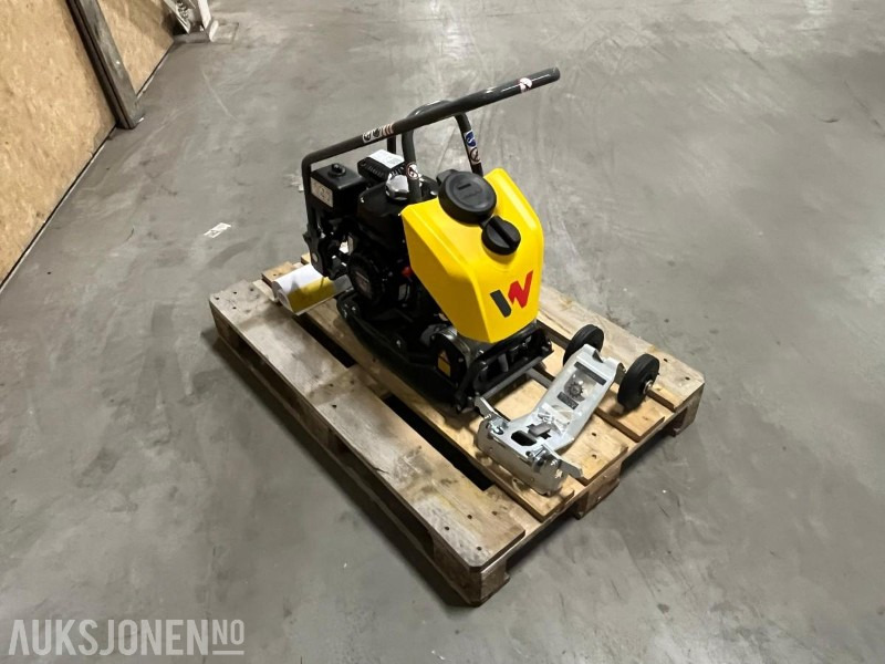 2022 Wacker vibroplate BPS1030Aw 56kg - ikke brukt! - Ваљак: слика 2 2022 Wacker vibroplate BPS1030Aw 56kg - ikke brukt! - Ваљак: слика 2