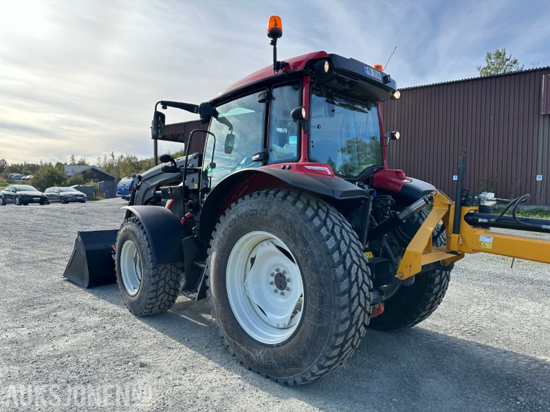 2023 Valtra A95 - Mye utstyr, lite brukt - Трактор: слика 4 2023 Valtra A95 - Mye utstyr, lite brukt - Трактор: слика 4