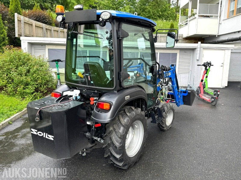 2024 Solis 26 HST minitraktor | kun 15 timer | 4WD | frontlaster m/ skuffe | varmeapparat - Трактор: слика 5 2024 Solis 26 HST minitraktor | kun 15 timer | 4WD | frontlaster m/ skuffe | varmeapparat - Трактор: слика 5