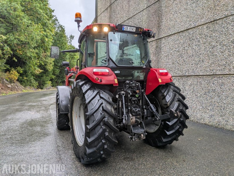 CASE IH Farmall 115C 2018 modell | KUN 2050 timer | Frontlaster | Ny service - Трактор: слика 5 CASE IH Farmall 115C 2018 modell | KUN 2050 timer | Frontlaster | Ny service - Трактор: слика 5