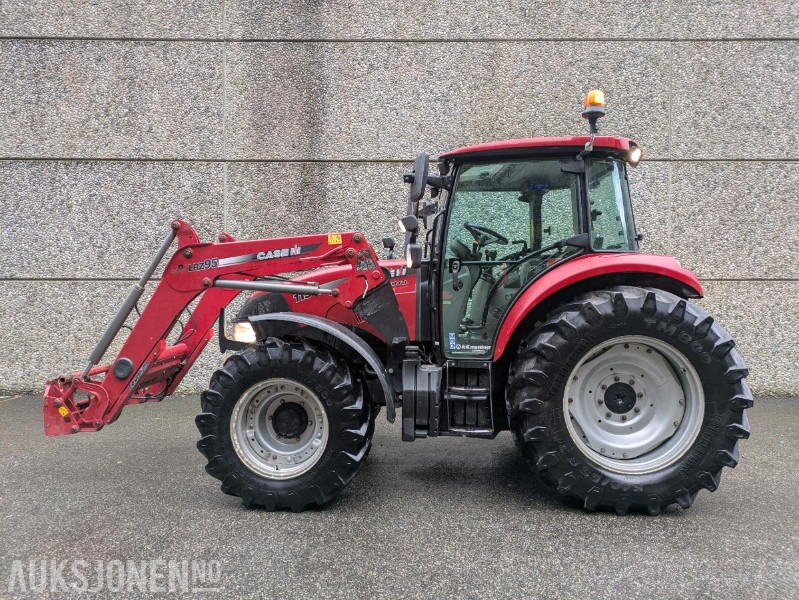 CASE IH Farmall 115C 2018 modell | KUN 2050 timer | Frontlaster | Ny service - Трактор: слика 3 CASE IH Farmall 115C 2018 modell | KUN 2050 timer | Frontlaster | Ny service - Трактор: слика 3