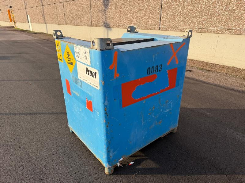 Dieseltank 1000L med pumpe – Fuel Proof CUBE - Градежна опрема: слика 4 Dieseltank 1000L med pumpe – Fuel Proof CUBE - Градежна опрема: слика 4