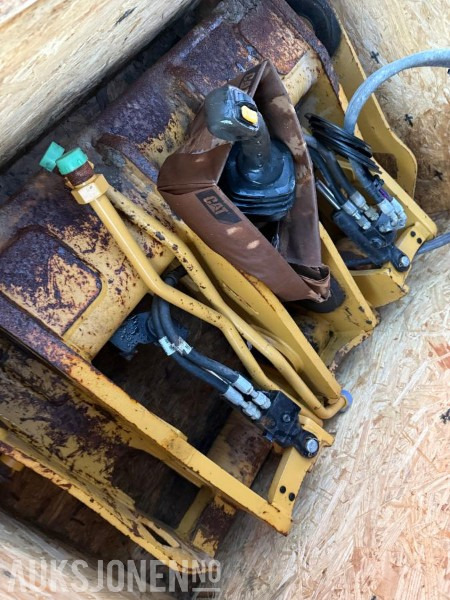 Cat hydraulisk hurtigkopling Cat 938M kopmlett m/Spak - Додаток за Градежна машина: слика 3 Cat hydraulisk hurtigkopling Cat 938M kopmlett m/Spak - Додаток за Градежна машина: слика 3
