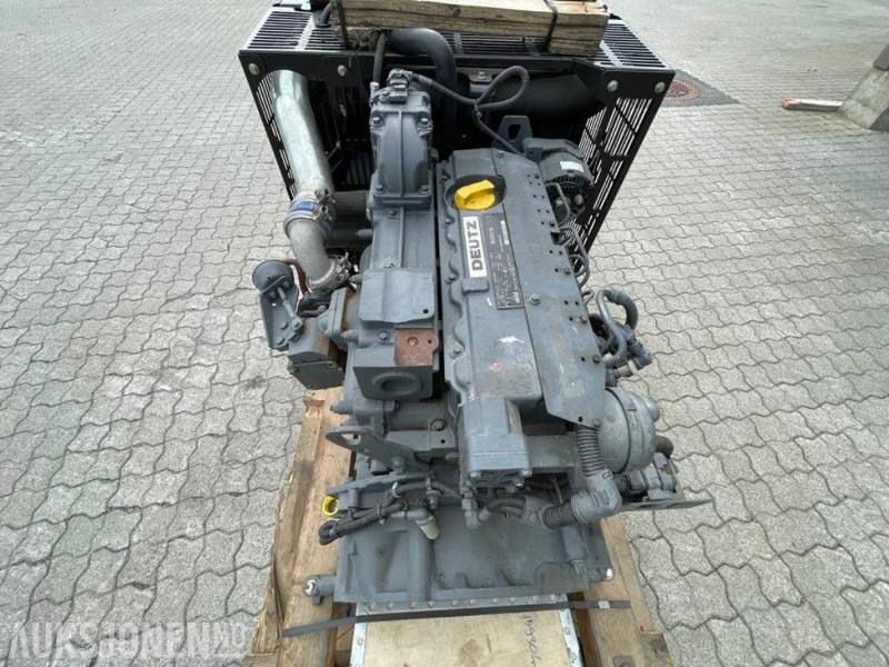 UBRUKT 2012 Deutz TCD 2012 L04 2V Motor - Hydraulikkpumpe - Styreskap/startskap - UBRUKT - Kjøpt inn for å passe til Powerscreen Warrior og Chieftain 1400. - Додаток за Градежна машина: слика 2 UBRUKT 2012 Deutz TCD 2012 L04 2V Motor - Hydraulikkpumpe - Styreskap/startskap - UBRUKT - Kjøpt inn for å passe til Powerscreen Warrior og Chieftain 1400. - Додаток за Градежна машина: слика 2