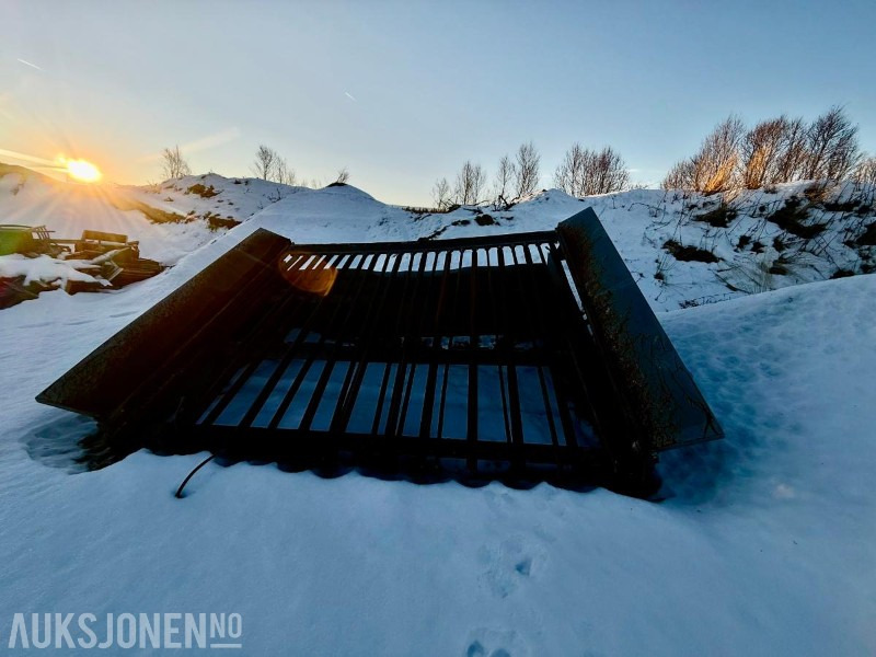 Grovrist / Grizzly for sortering av stein og masser - Градежно сито: слика 1 Grovrist / Grizzly for sortering av stein og masser - Градежно сито: слика 1