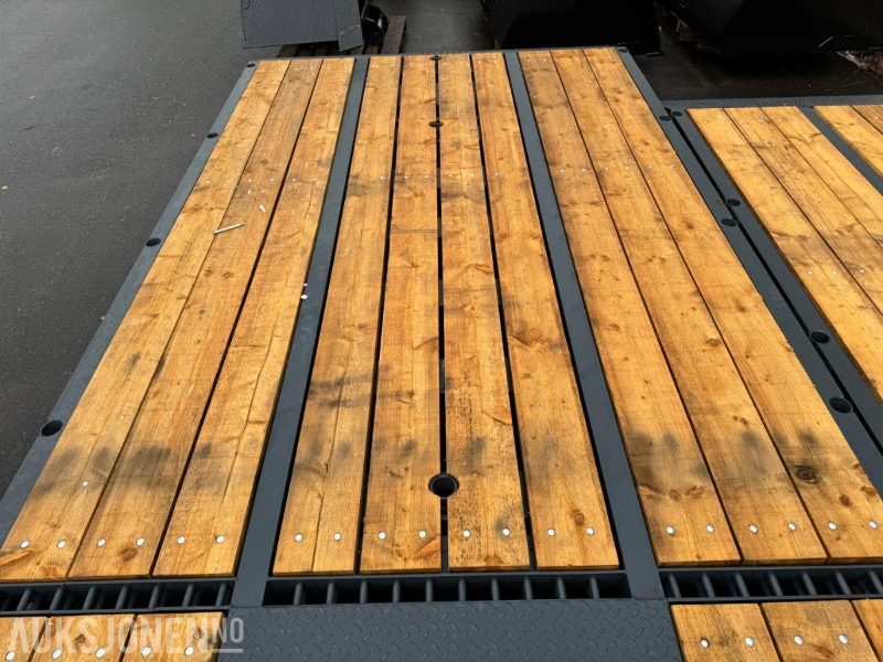 2025 NYTT Maskinflak med staker og låsbare skap - Камион: слика 5 2025 NYTT Maskinflak med staker og låsbare skap - Камион: слика 5