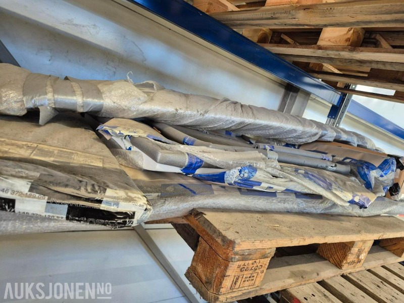 2022 Volvo Sideskjørt (NYE, Komplett sett) - Камион влекач: слика 2 2022 Volvo Sideskjørt (NYE, Komplett sett) - Камион влекач: слика 2