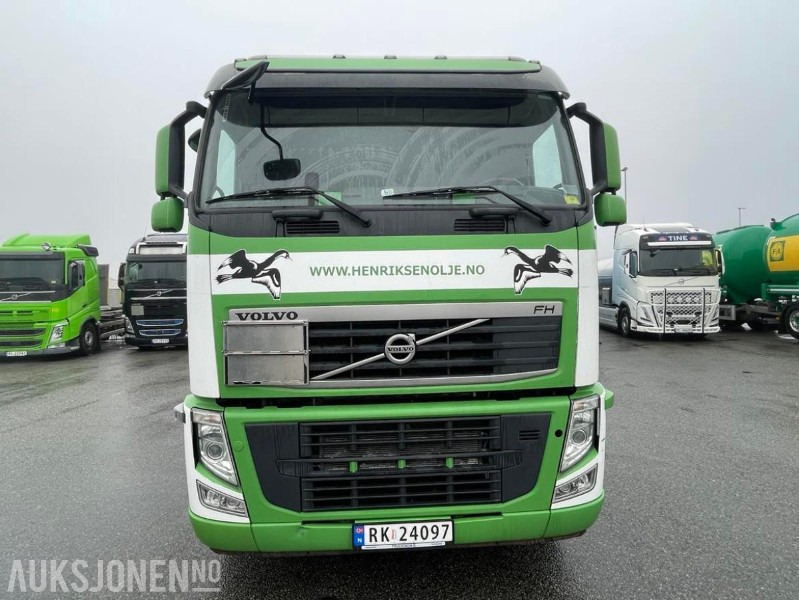 2010 VOLVO FH500 8X4 INTERCONSULT SS2343 BST3-17CR ADR SLAMSUGER MED HØYTRYKKSPYLER - 203576 KM. - Комунално/ Специјално возило: слика 3 2010 VOLVO FH500 8X4 INTERCONSULT SS2343 BST3-17CR ADR SLAMSUGER MED HØYTRYKKSPYLER - 203576 KM. - Комунално/ Специјално возило: слика 3