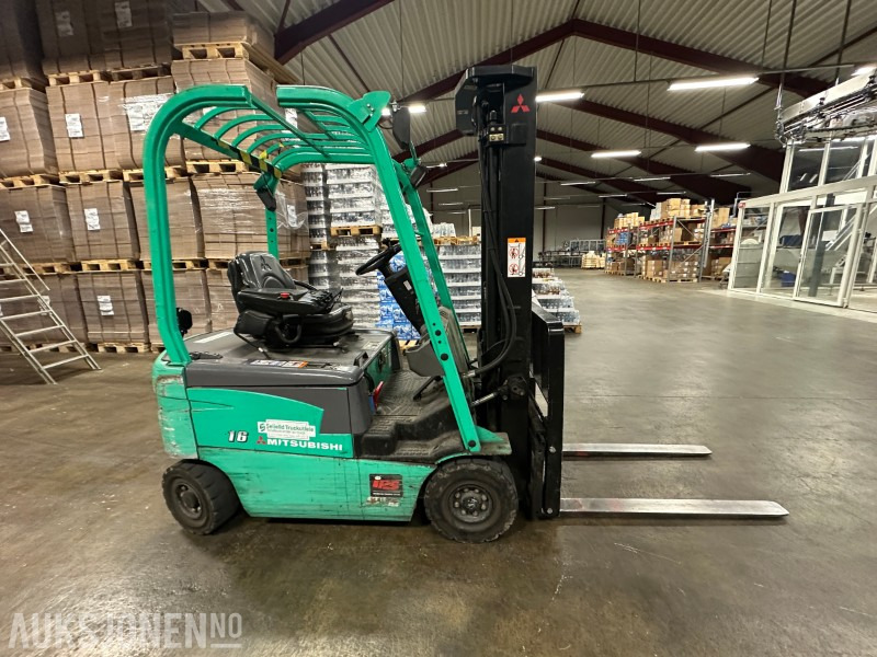 2005 Mitsubishi FB16N El Truck - Опрема за ракување со материјали: слика 5 2005 Mitsubishi FB16N El Truck - Опрема за ракување со материјали: слика 5