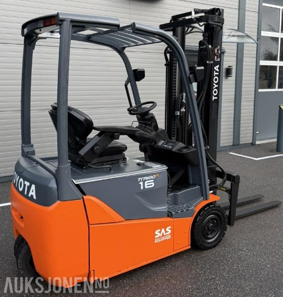 2010 Toyota 8FBET16 elektrisk gaffeltruck - Опрема за ракување со материјали: слика 3 2010 Toyota 8FBET16 elektrisk gaffeltruck - Опрема за ракување со материјали: слика 3