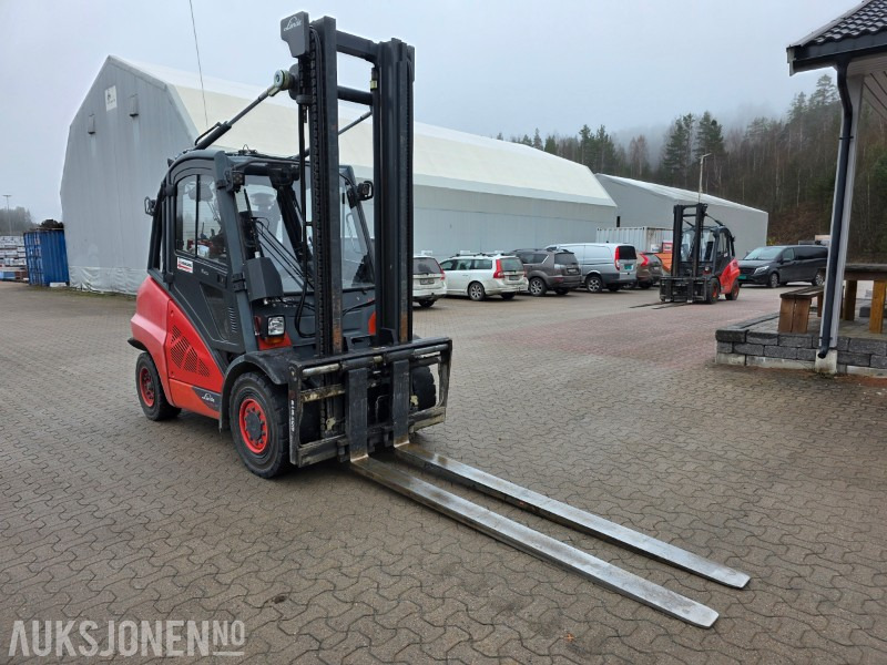 2015 Linde H50/600D truck 5 T - Опрема за ракување со материјали: слика 2 2015 Linde H50/600D truck 5 T - Опрема за ракување со материјали: слика 2