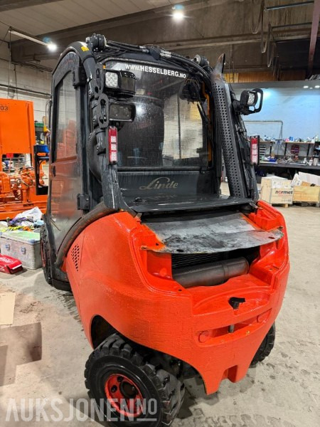 2018 Linde H35D truck 3500kg - Опрема за ракување со материјали: слика 4 2018 Linde H35D truck 3500kg - Опрема за ракување со материјали: слика 4