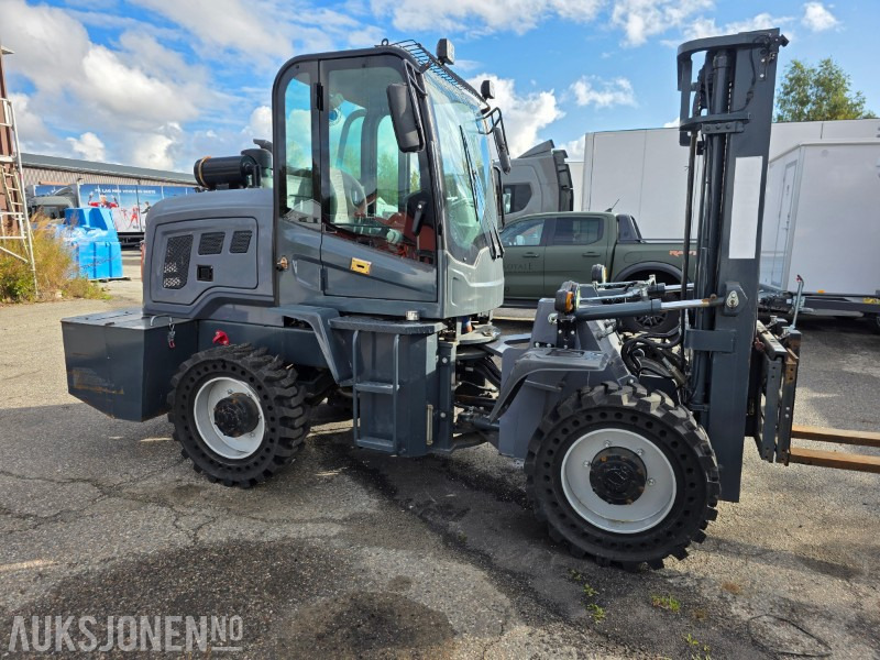 2023 RUN TX Dieseltruck kun 104 timer 4x4 - Опрема за ракување со материјали: слика 3 2023 RUN TX Dieseltruck kun 104 timer 4x4 - Опрема за ракување со материјали: слика 3