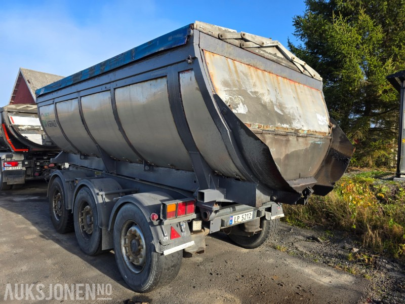 2009 Nor Slep PHV-24D asfalt henger 3 akslet - Приколка: слика 3 2009 Nor Slep PHV-24D asfalt henger 3 akslet - Приколка: слика 3