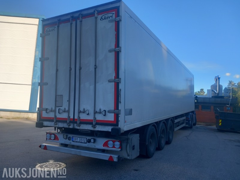 2018 Ekeri 3 akslet semitrailer kjølesemi m/ hel sideåpning - Приколка: слика 2 2018 Ekeri 3 akslet semitrailer kjølesemi m/ hel sideåpning - Приколка: слика 2