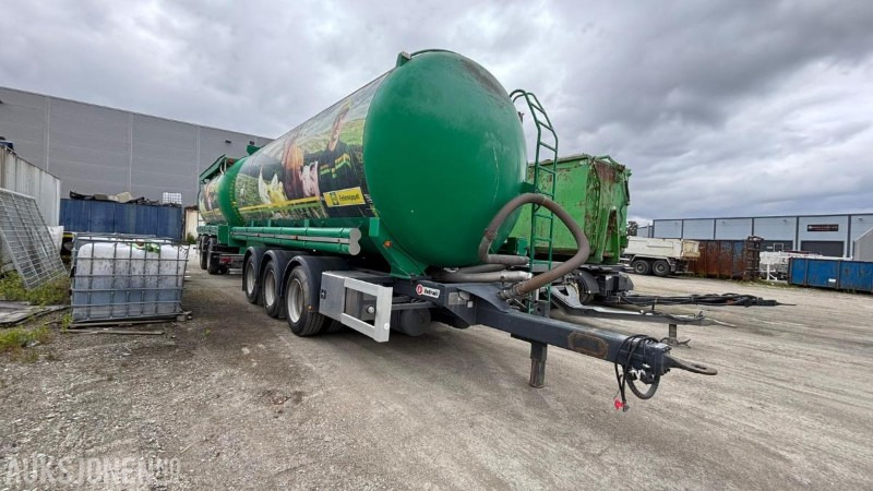 2021 VM Tarm/Istrail Bulkhenger og Bulktank til bil - Приколка: слика 1 2021 VM Tarm/Istrail Bulkhenger og Bulktank til bil - Приколка: слика 1