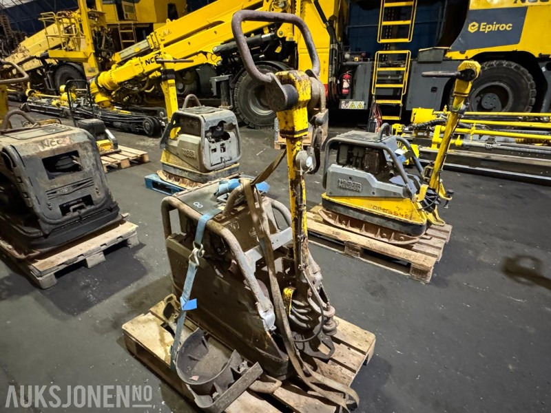 Wacker Neuson vibroplate - Ваљак: слика 3 Wacker Neuson vibroplate - Ваљак: слика 3
