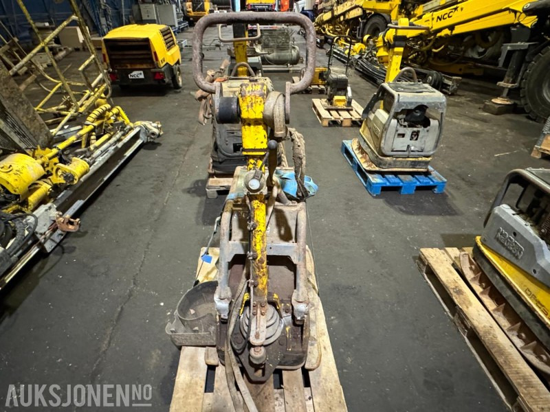 Wacker Neuson vibroplate - Ваљак: слика 4 Wacker Neuson vibroplate - Ваљак: слика 4