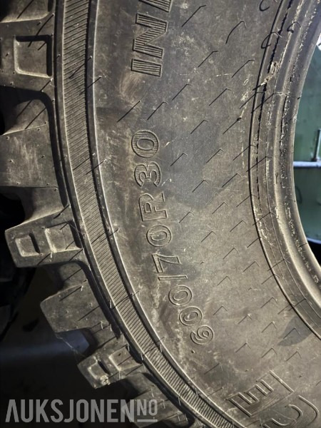 2 stk. Allianse Industrihjul 600/70R30 - Земјоделска машина: слика 5 2 stk. Allianse Industrihjul 600/70R30 - Земјоделска машина: слика 5