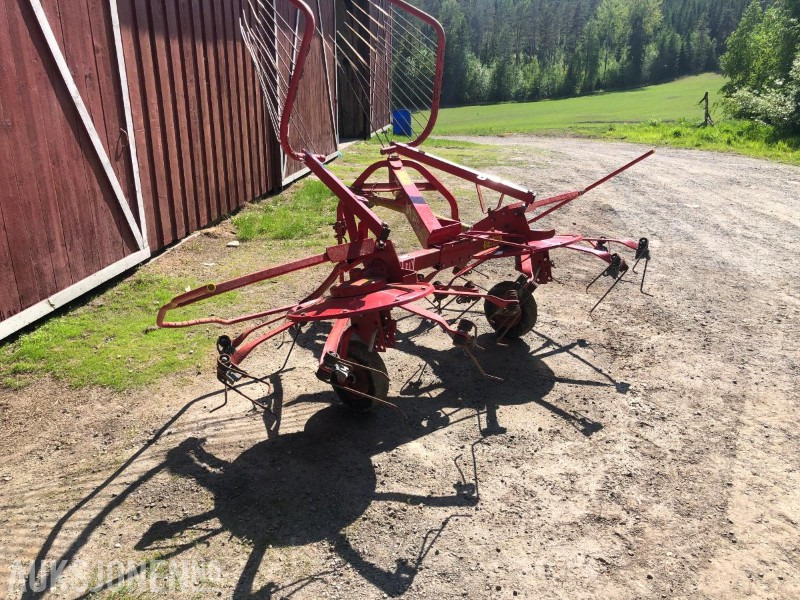 2001 Lely Lotus 300 - Земјоделска машина: слика 3 2001 Lely Lotus 300 - Земјоделска машина: слика 3