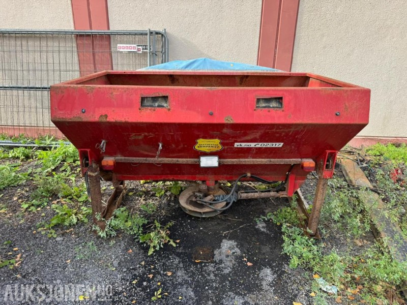 2007 Tokvam TSM 1500 Tallerkenspreder - Земјоделска машина: слика 2 2007 Tokvam TSM 1500 Tallerkenspreder - Земјоделска машина: слика 2