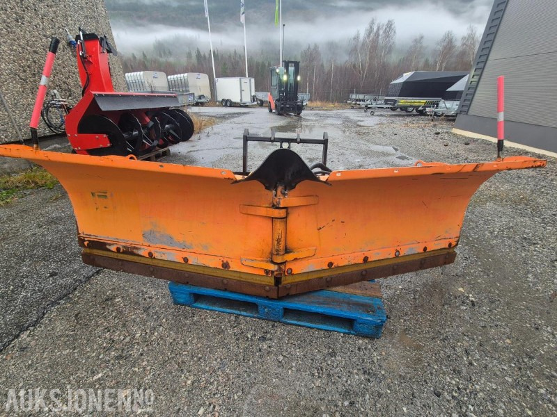 2011 Tellefsdal VPL 270 v-plog / vikeplog - Земјоделска машина: слика 1 2011 Tellefsdal VPL 270 v-plog / vikeplog - Земјоделска машина: слика 1