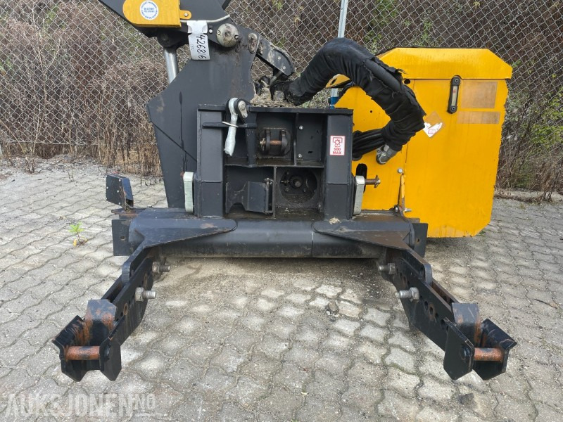 2012 McConnel PA 8085 Power Arm med RH1500 Kantklipper/Beitepusser - Земјоделска машина: слика 2 2012 McConnel PA 8085 Power Arm med RH1500 Kantklipper/Beitepusser - Земјоделска машина: слика 2