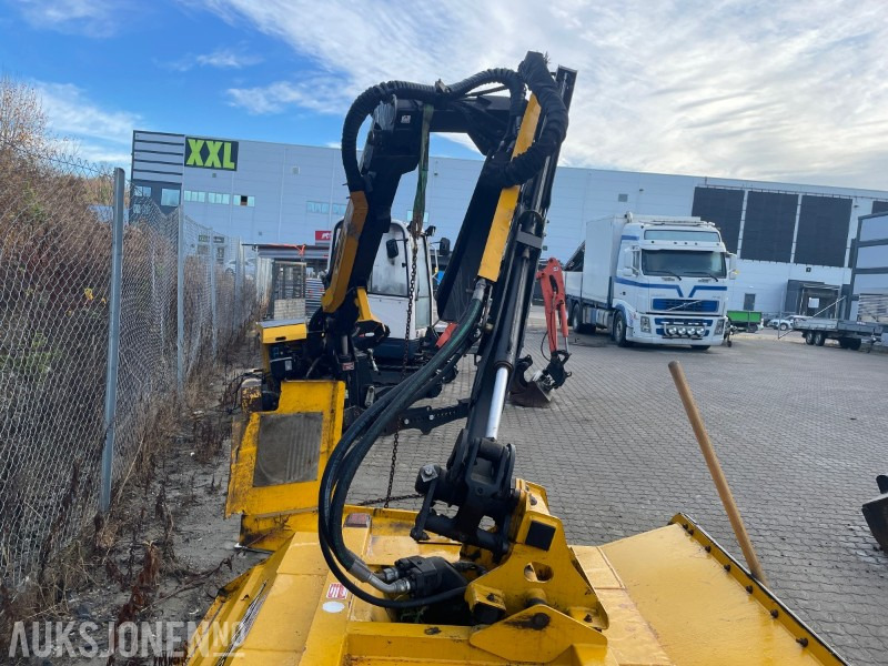 2012 McConnel PA 8085 Power Arm med RH1500 Kantklipper/Beitepusser - Земјоделска машина: слика 3 2012 McConnel PA 8085 Power Arm med RH1500 Kantklipper/Beitepusser - Земјоделска машина: слика 3