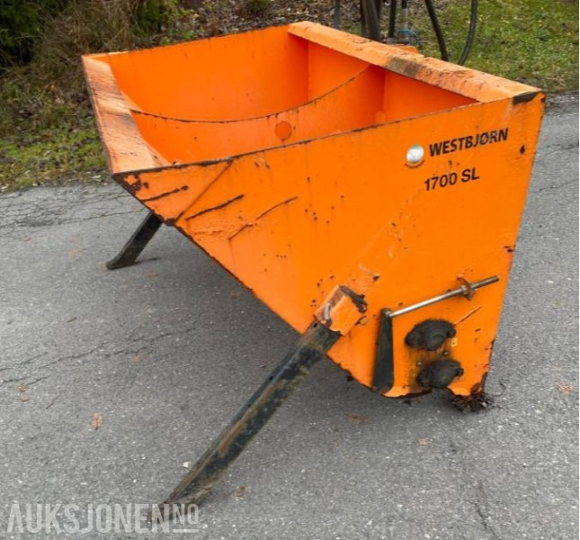 2013 Westbjørn 1700SL Strøkasse med hydraulikk koblinger - Земјоделска машина: слика 1 2013 Westbjørn 1700SL Strøkasse med hydraulikk koblinger - Земјоделска машина: слика 1