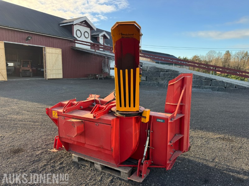 Земјоделска машина 2017 Duun TF255 Totrinns snøfres / Hydraulisk tut / PTO-drift: слика 7 Земјоделска машина 2017 Duun TF255 Totrinns snøfres / Hydraulisk tut / PTO-drift: слика 7