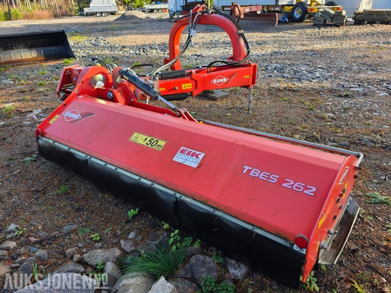 2017 Kuhn TBES 262 beitepusser / hydraulisk sidemontert slagklipper / kantslått - Земјоделска машина: слика 1 2017 Kuhn TBES 262 beitepusser / hydraulisk sidemontert slagklipper / kantslått - Земјоделска машина: слика 1