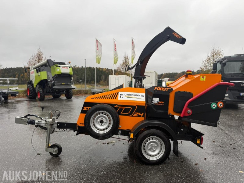 2022 Först ST6D flishugger / kvisthugger - 71 timer. - Земјоделска машина: слика 3 2022 Först ST6D flishugger / kvisthugger - 71 timer. - Земјоделска машина: слика 3