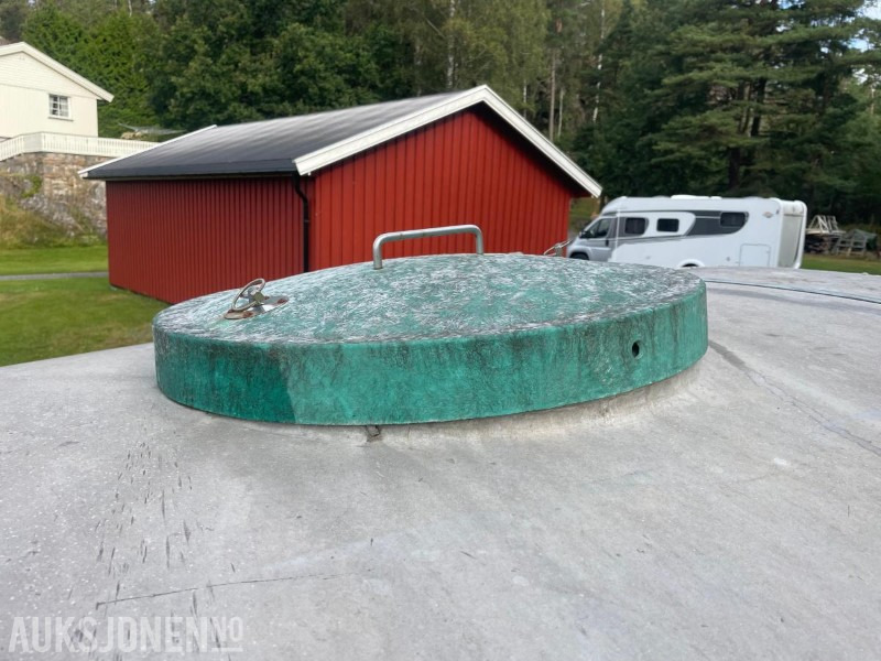 Henger/Grøftespyler/ vannvogn/ beredskapsvogn brann. - Земјоделска машина: слика 5 Henger/Grøftespyler/ vannvogn/ beredskapsvogn brann. - Земјоделска машина: слика 5