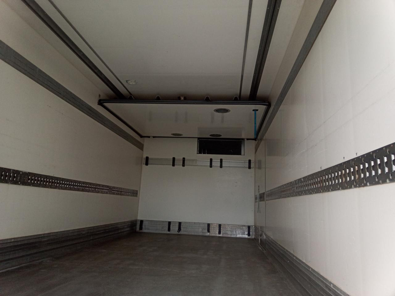 IVECO Eurocargo 180E32R/P - Камион ладилник: слика 5 IVECO Eurocargo 180E32R/P - Камион ладилник: слика 5