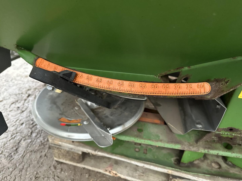 Распрскувач на вештачко ѓубриво Amazone S500 ZA-M MaxiS 1500 | Limiter: слика 8 Распрскувач на вештачко ѓубриво Amazone S500 ZA-M MaxiS 1500 | Limiter: слика 8