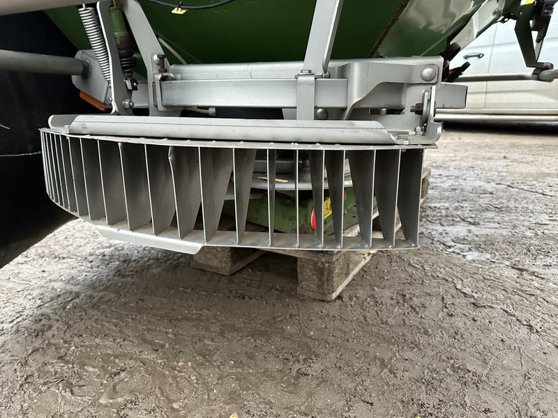 Распрскувач на вештачко ѓубриво Amazone S500 ZA-M MaxiS 1500 | Limiter: слика 10 Распрскувач на вештачко ѓубриво Amazone S500 ZA-M MaxiS 1500 | Limiter: слика 10