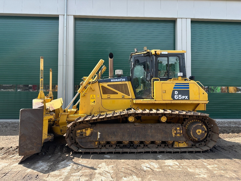 Komatsu D65PX-16 Trimble 3D GPS System - Foldable blade - Булдожер: слика 3 Komatsu D65PX-16 Trimble 3D GPS System - Foldable blade - Булдожер: слика 3