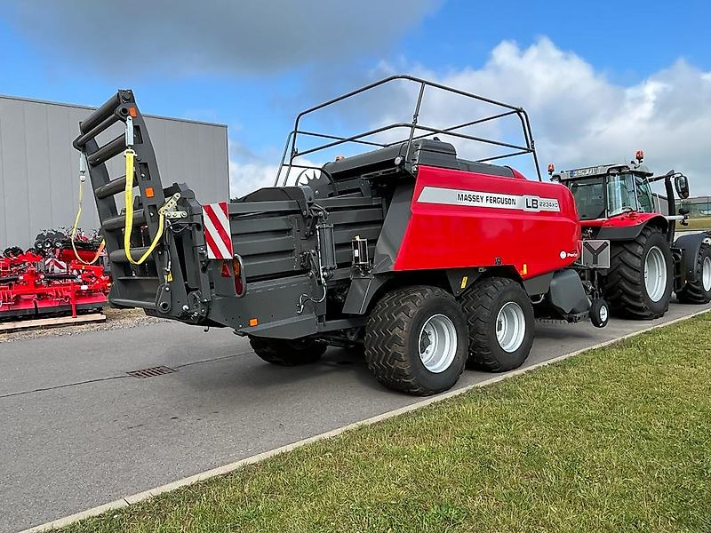 Massey Ferguson MF 2234 XDTC mit Schneidwerk "NEW" - Балирка за квадратни бали: слика 3 Massey Ferguson MF 2234 XDTC mit Schneidwerk "NEW" - Балирка за квадратни бали: слика 3